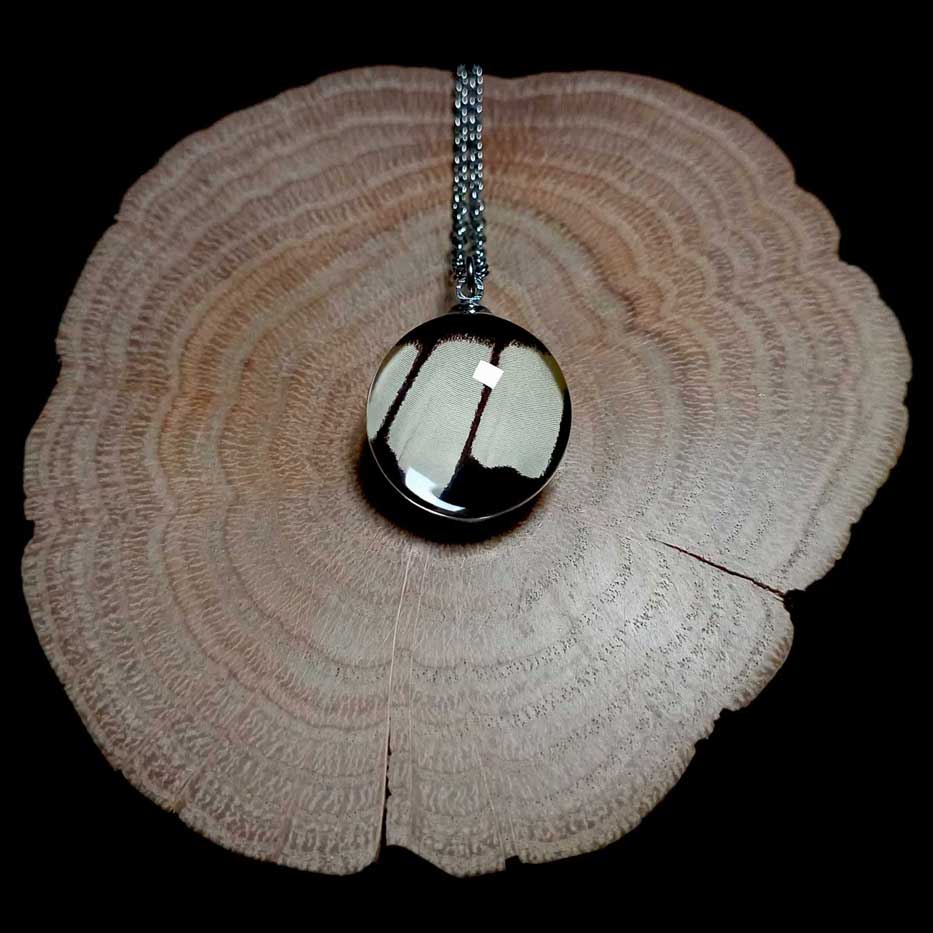papilio iswara real butterfly wing necklace